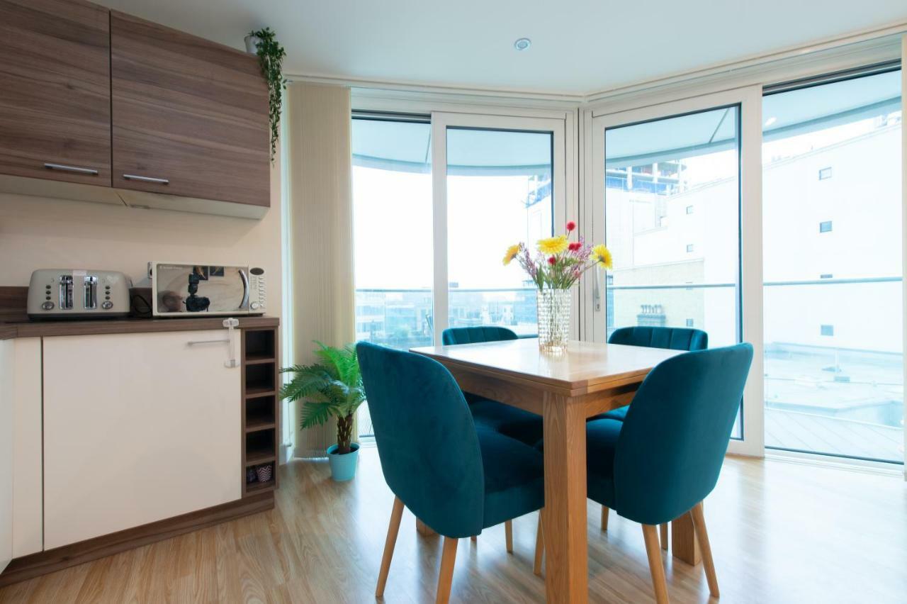 City Living Apartments Лондон Экстерьер фото
